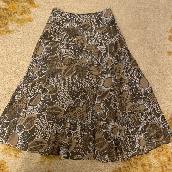 Ruby Rd. Size 12. Full Cotton Lined Skirt with Yoke. Elastic Waist. B75 - Picture 5 of 5